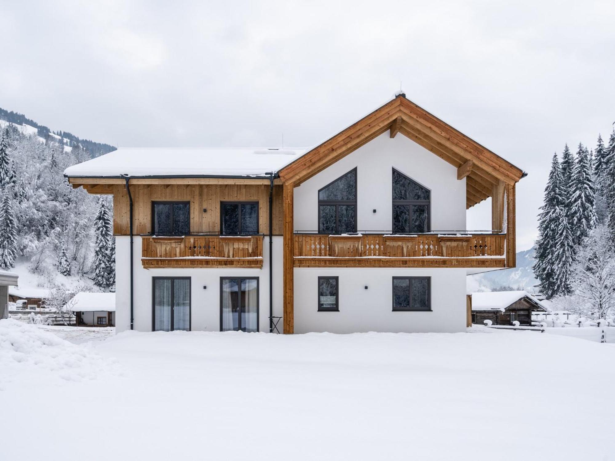 Villa Luxury Chalet in Saalbach Hinterglemm with Sauna Exterior foto